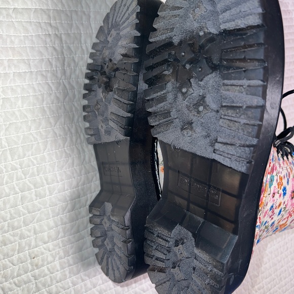 Unionbay boots size 8.5 - Picture 2 of 7